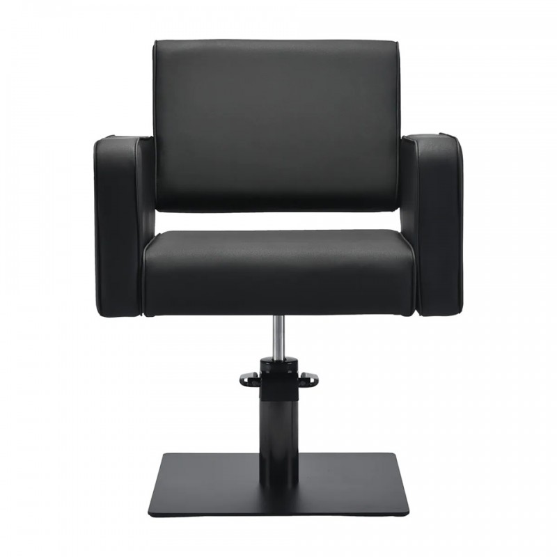 Kappersstoel Zwart met zwarte voet Kappersstoel Zwart met zwarte voet